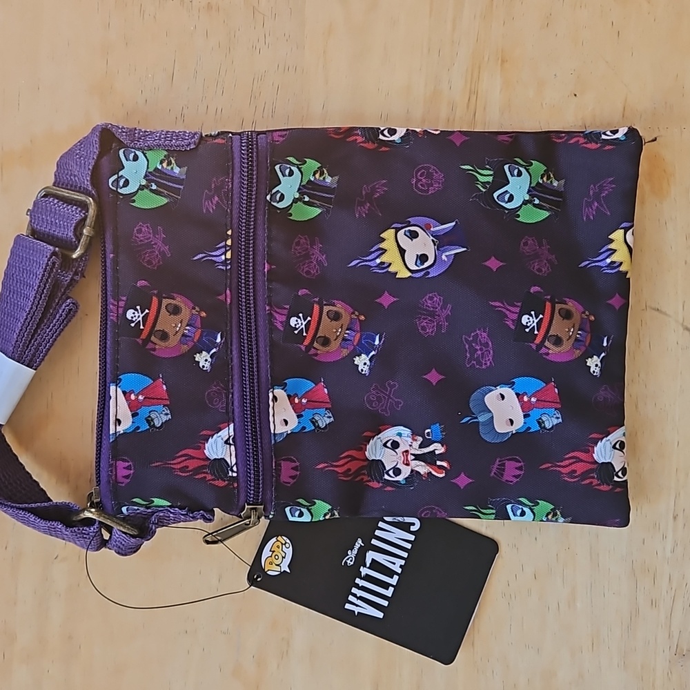 DISNEY VILLAINS CROSSBODY BAG